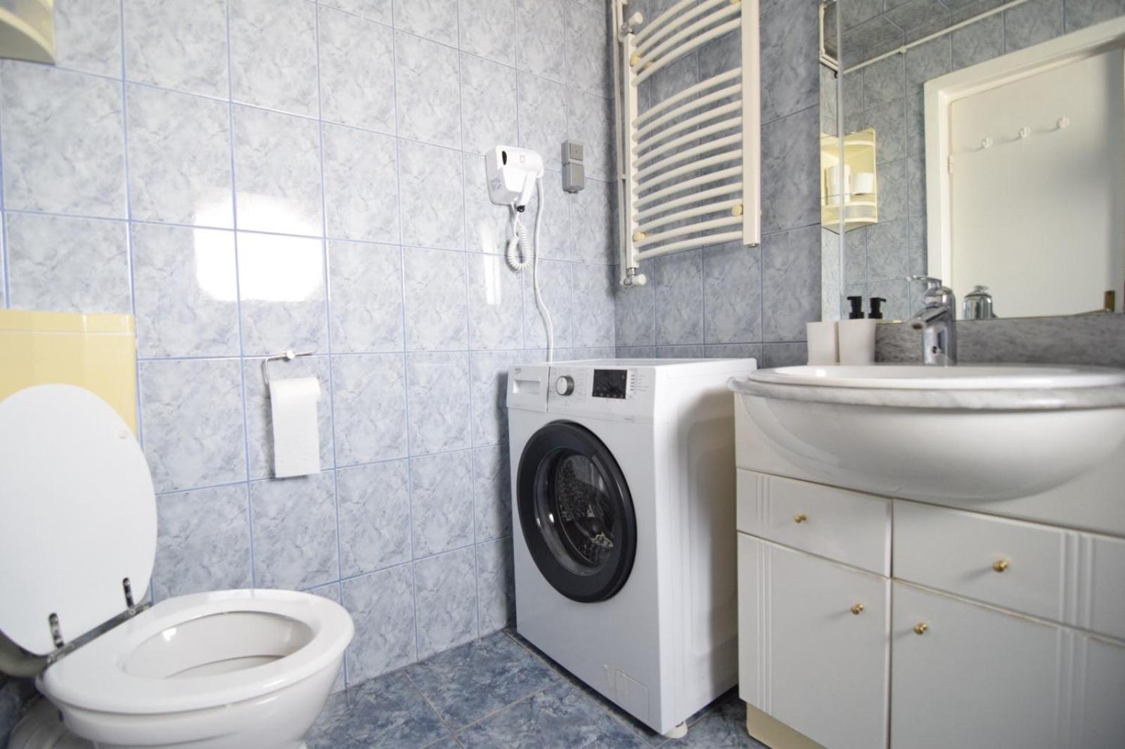 Appartamento Eminescu 36 Bucarest Esterno foto